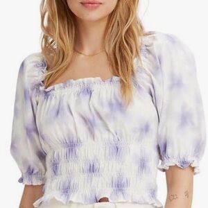 NWT Levi’s | Smocked blouse size xs